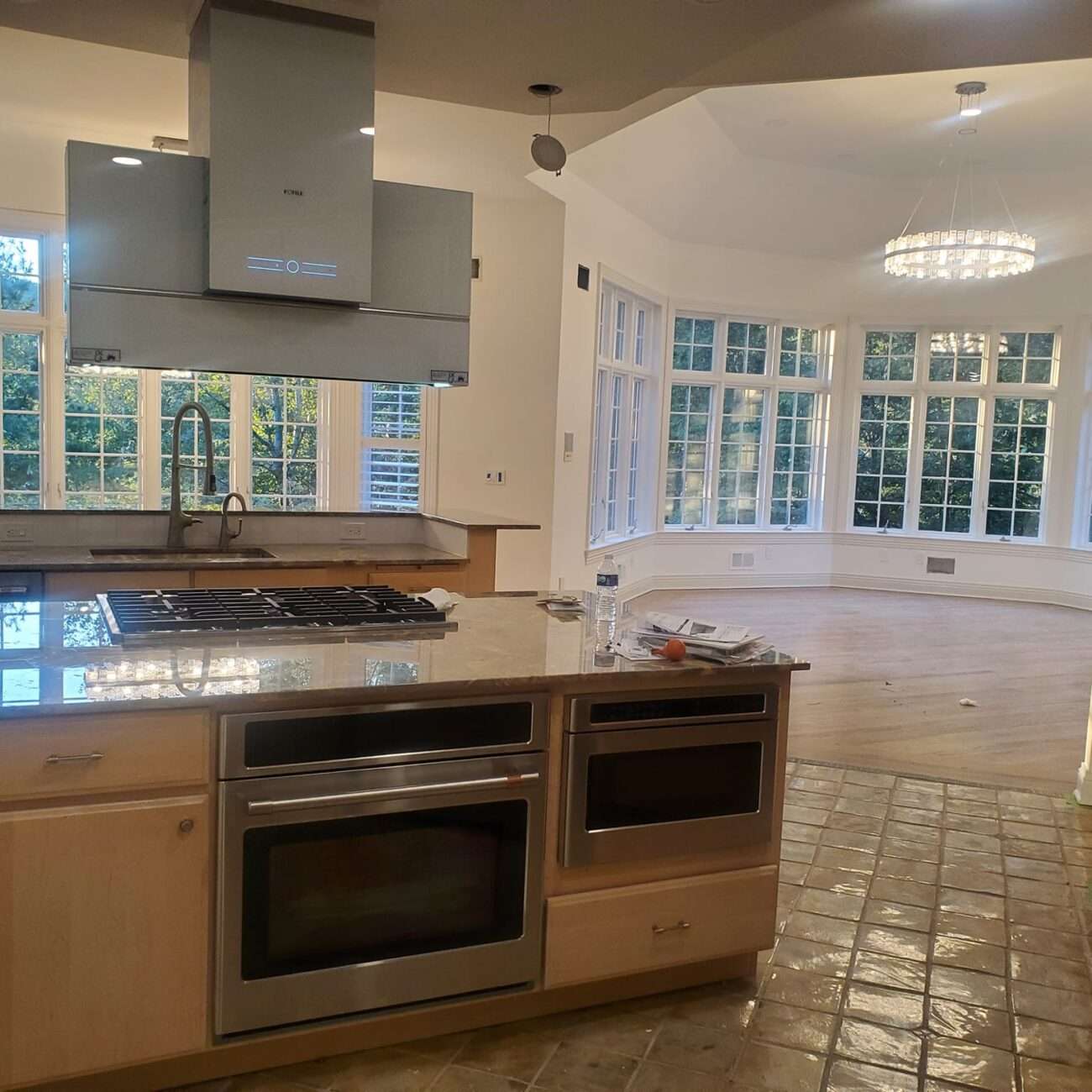 382475627_3622307911387225_3540839748340562793_n-1300×1300